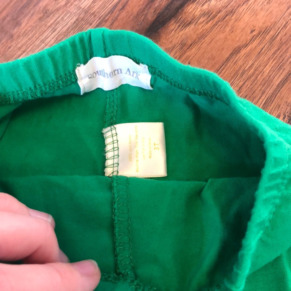 Southern Ark Ruffles - Picture 3 of 3